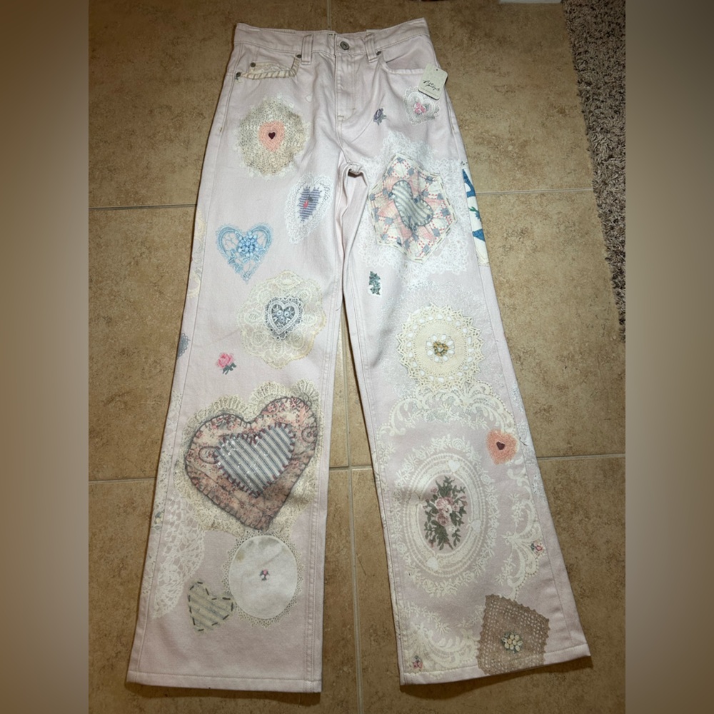 NWT🌷We The Free Illusion Printed Straight Leg Jeans - Size 28 - Picture 7 of 16